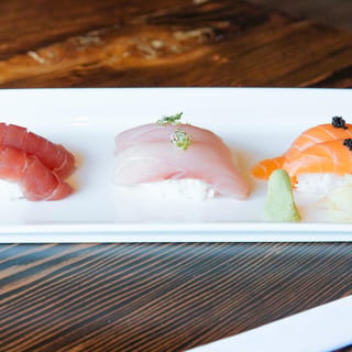 Sushi 2-2-2